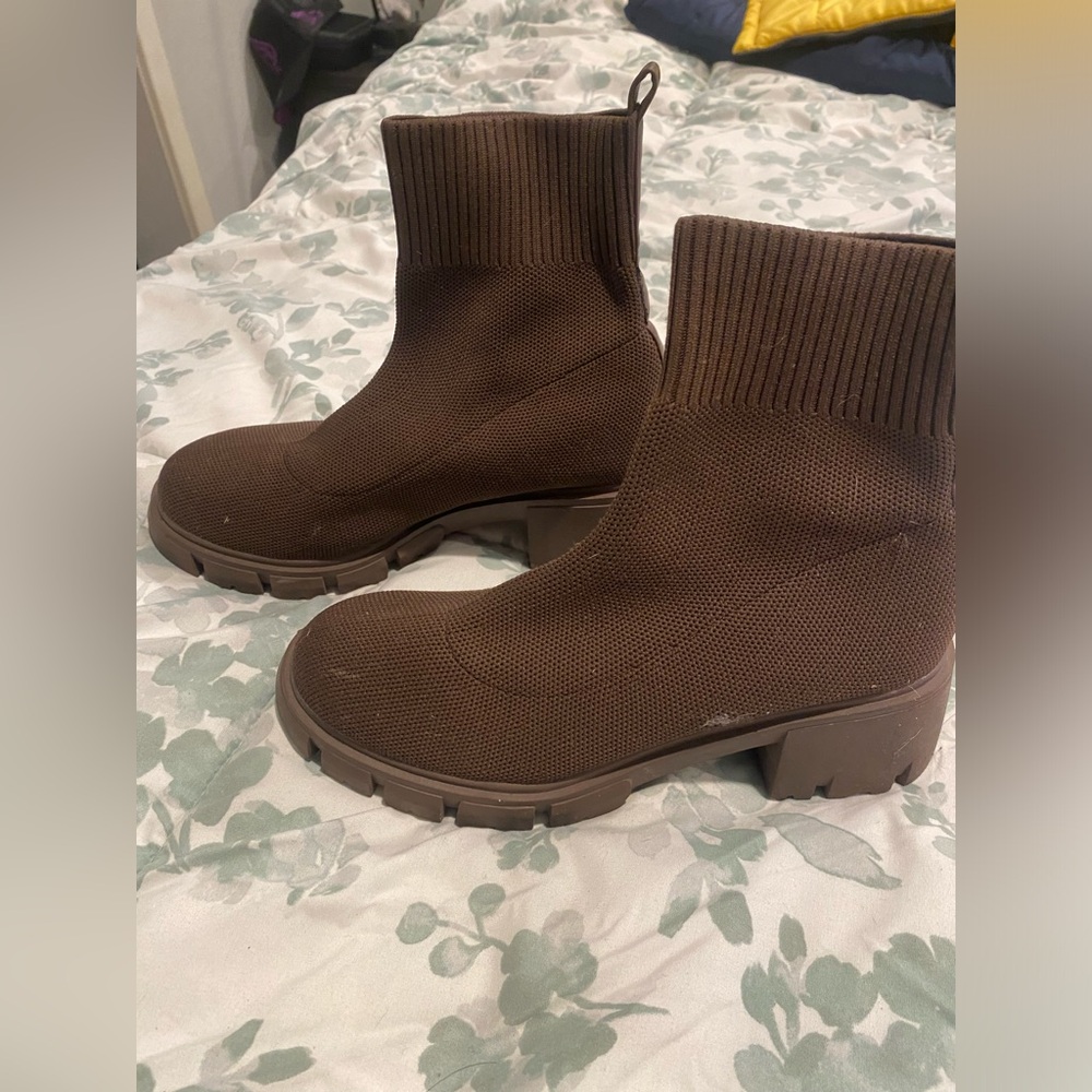 Women’s brown sock boots for fall size 7